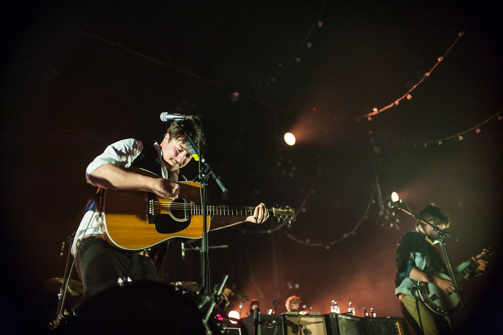 Mumford and Sons (4 of 15).jpg