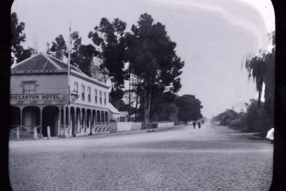 Riccarton Hotel on the corner of Riccarton Road and Deans Avenue, Christchurch, circa 1885